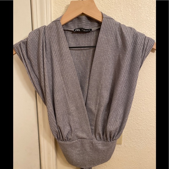 Zara Top - Picture 1 of 2
